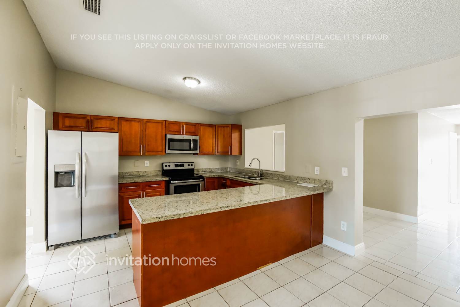 Building Photo - 1435 SW 137th Pl