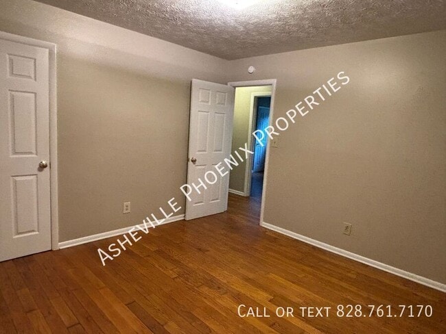 Building Photo - 509 Wilson Ave