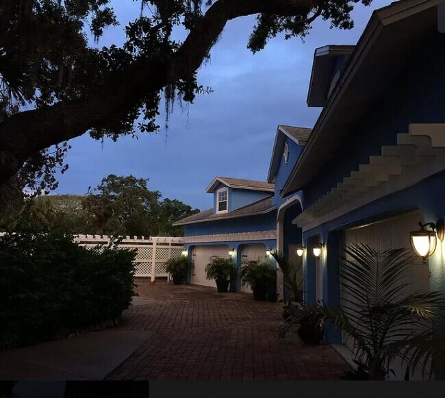 Building Photo - 4295 US-1