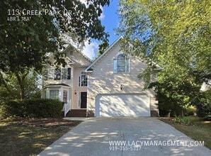 Building Photo - 113 Creek Park Dr