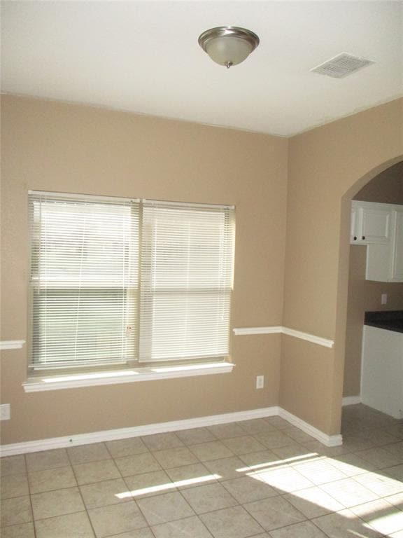Building Photo - 702 Nelson Dr
