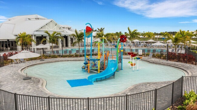 Building Photo - 16020 Sunny Day Dr