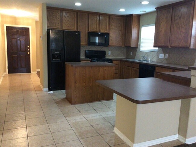 Building Photo - 1022 Yorkshire Hollow Ln