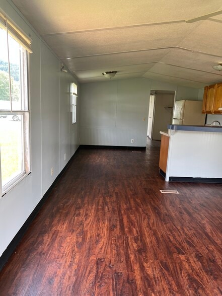Building Photo - 1009 Frosty Ln