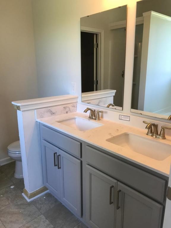 Building Photo - 1047 Tee Shot Drive