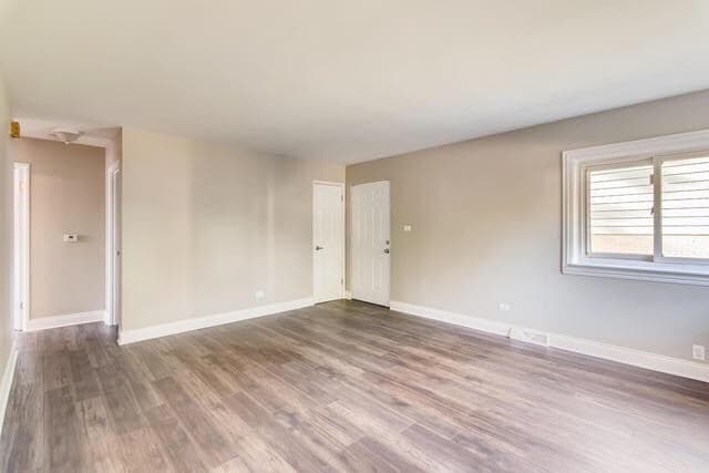 Building Photo - 438 N Gerard Ave