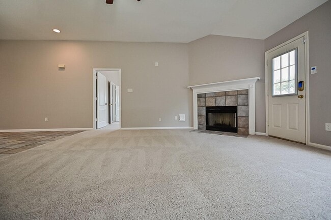 Building Photo - 11119 Fairway Dr
