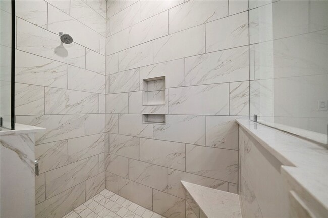Building Photo - 6 Clearview Terrace Pl