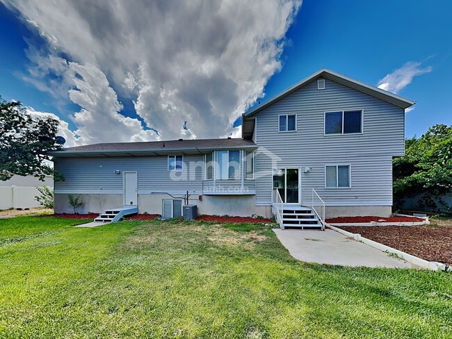 Building Photo - 13079 S 2900 W