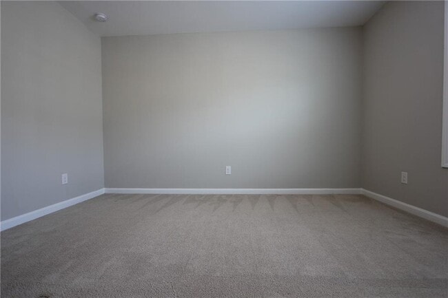 Building Photo - 1260 Elderwood Way