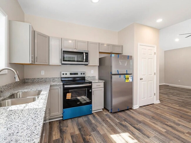 Building Photo - Now available! New Construction!