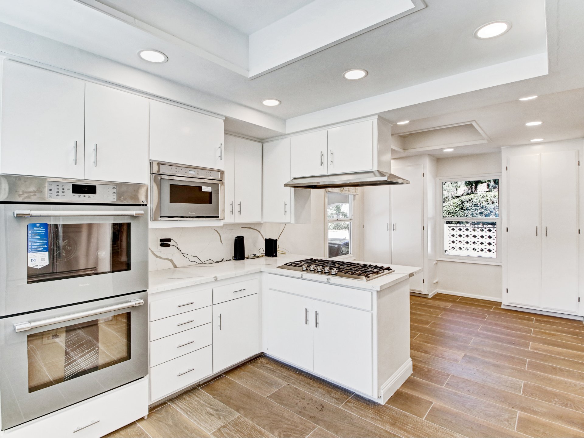 Building Photo - 10563 Lindbrook Dr
