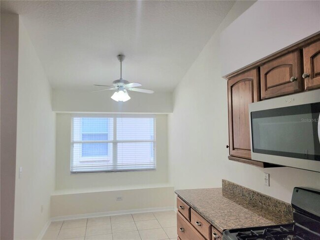 Building Photo - 2011 Cattleman Dr