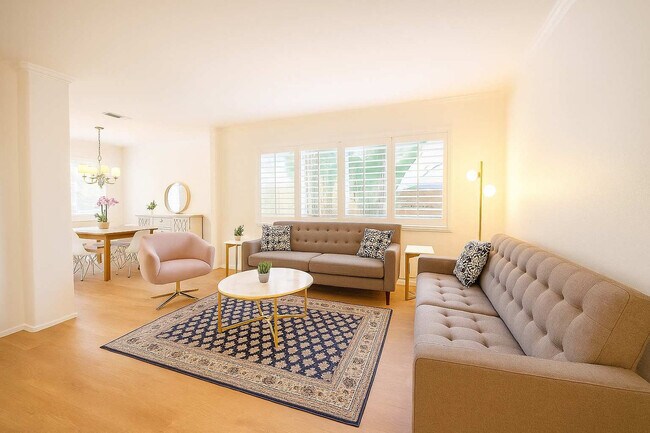 Building Photo - 13563 Old El Camino Real