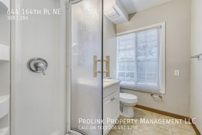 Building Photo - 644 164th Pl NE