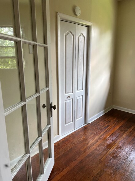 Building Photo - 124-126 Greene St