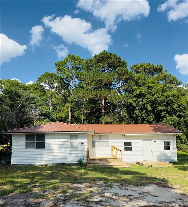 Building Photo - 2357 Watson Lake Rd