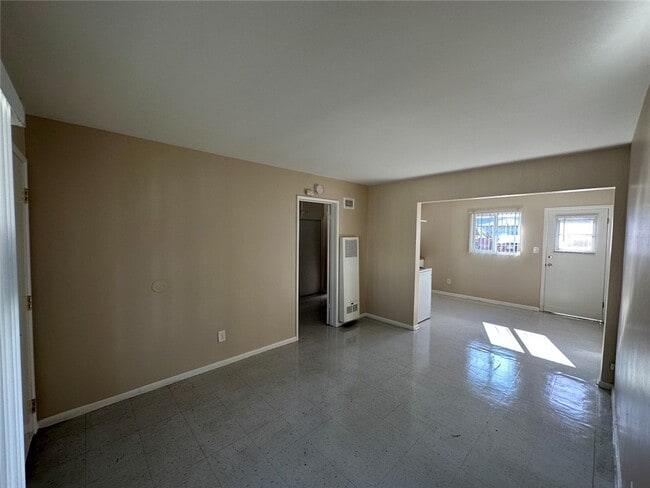 Building Photo - 936 W Foothill Blvd