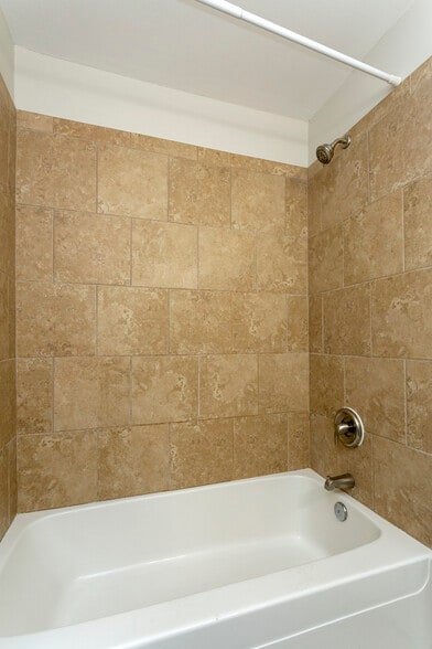 Building Photo - 145 A Kenner Ave