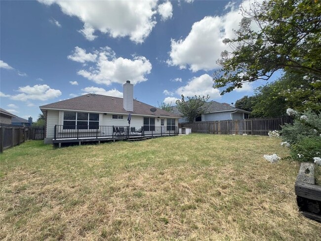 Building Photo - 711 Spring Brook Ln