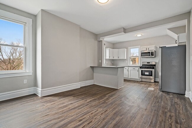 Building Photo - Newly Renovated 3 Bed, 2 Bath Single Family Home in Overbrook Area - Central AC, Off-Street Parki...