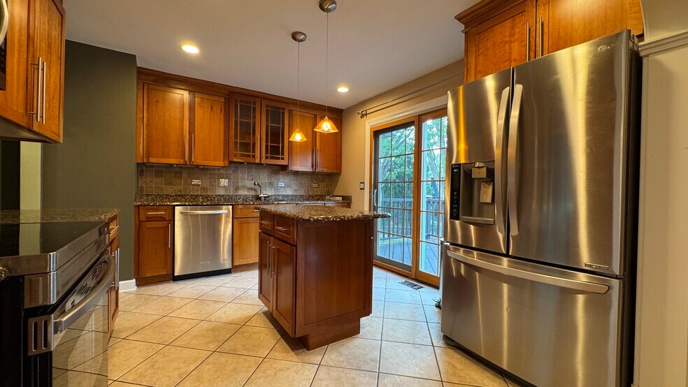 Building Photo - 4130 N Firestone Dr