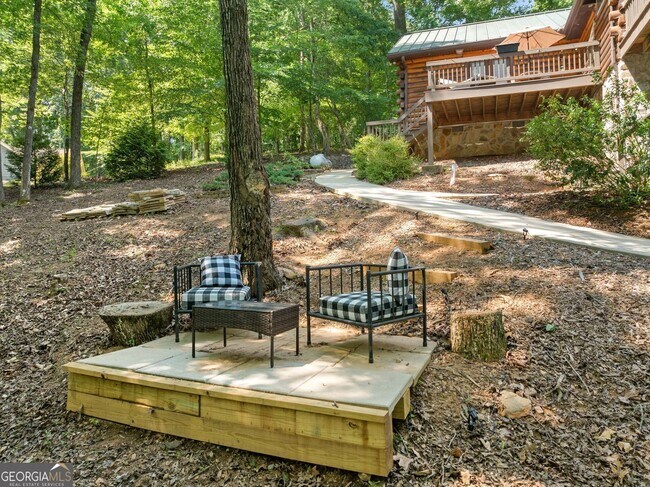 Building Photo - 5281 Laurel Ln