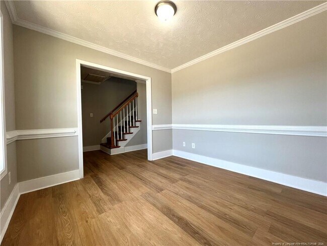 Building Photo - 240 Declaration Dr