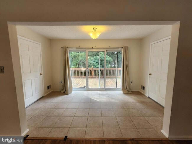 Building Photo - 57 Goodwin Dr