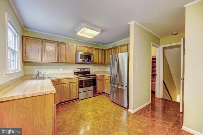 Building Photo - 13432 Muirkirk Ln