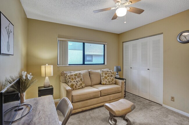 Building Photo - 15235 Lakes of Delray Blvd
