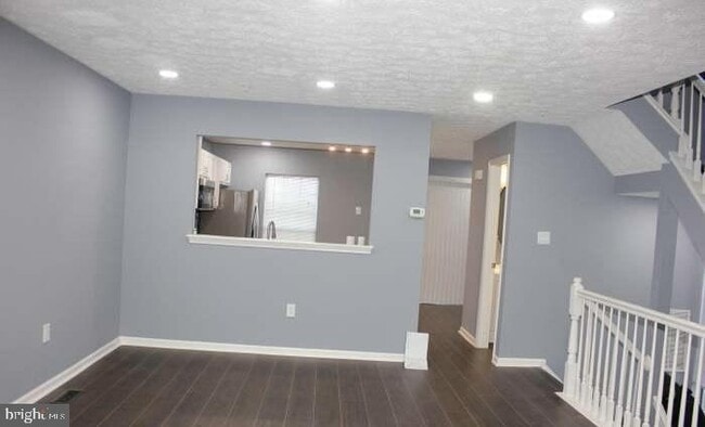 Building Photo - 12346 Sweetbriar Pl