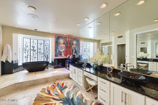 Building Photo - 10477 N 101st Pl