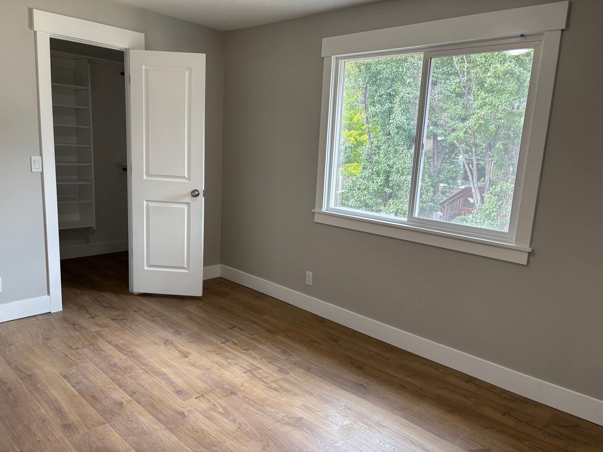 Building Photo - 9185 S Quail Hollow Dr
