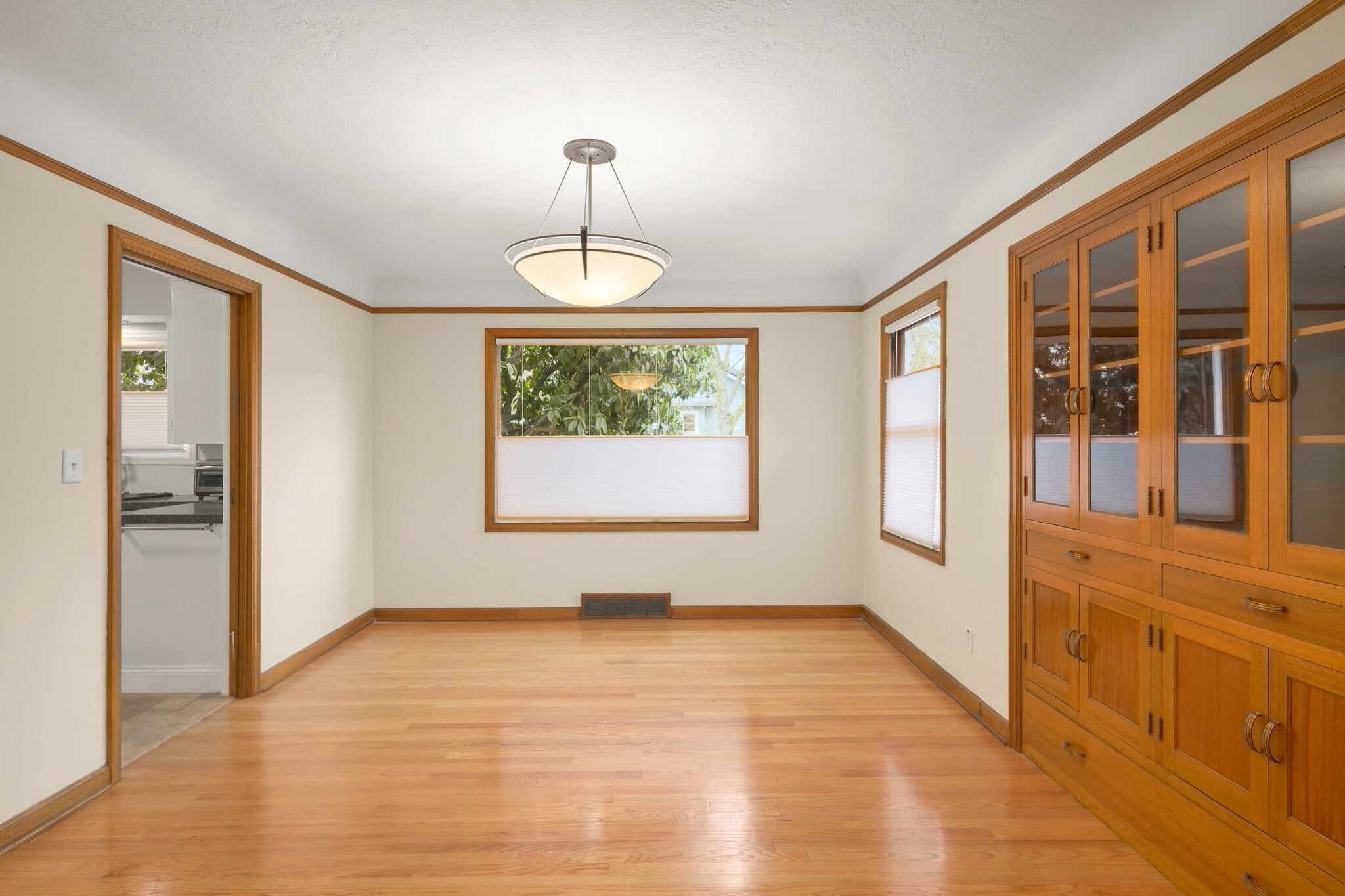 Building Photo - 3837 NE 17th Ave