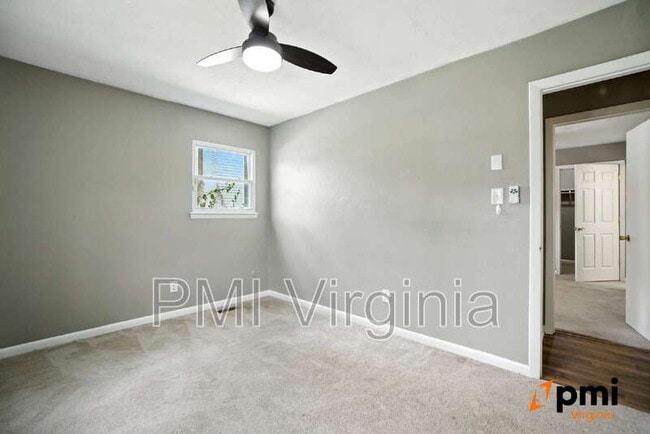 Building Photo - 3100 Kenelm Dr