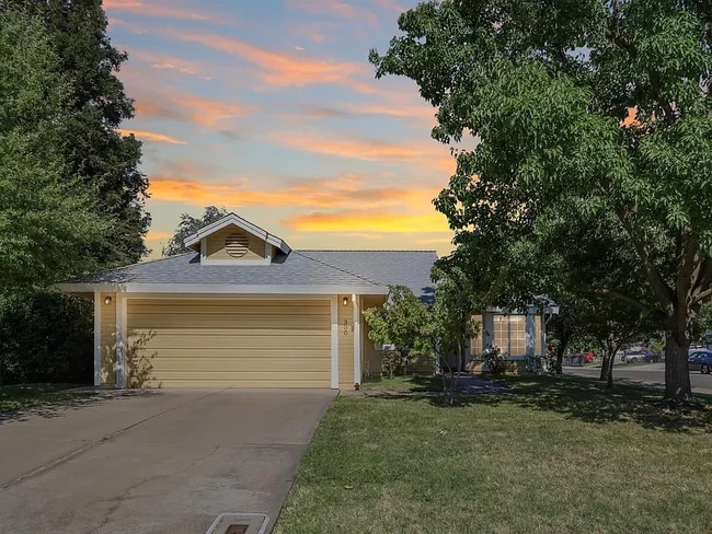 Building Photo - 300 Gelato St