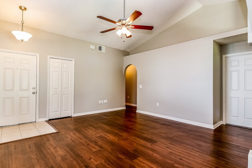 Building Photo - 6203 Gassino Pl