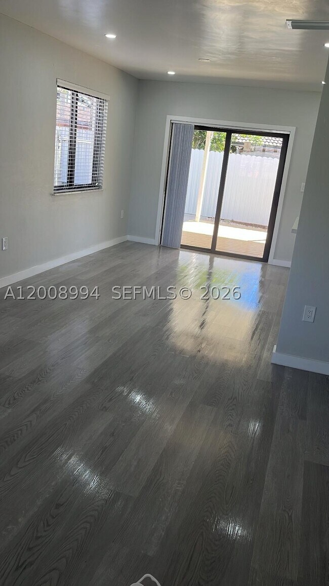 Building Photo - 11050 SW 5th St