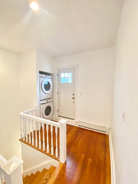 Building Photo - 20 Imrie Rd