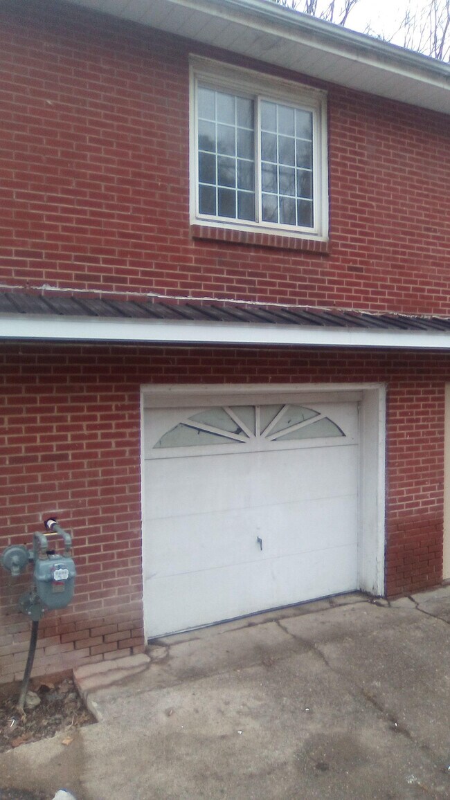 507 North 12th Street - 507 N 12th St