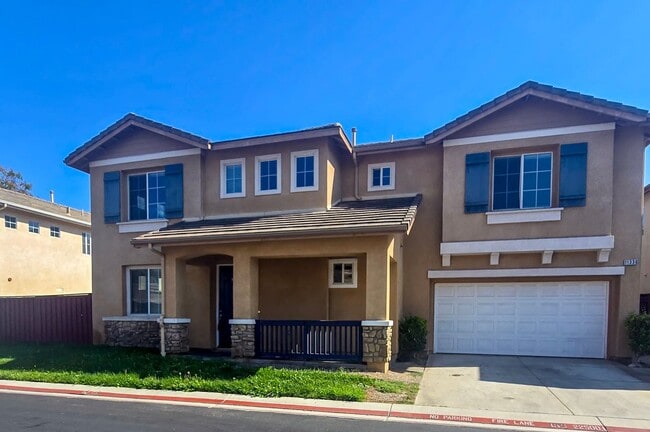 Building Photo - Save on Rent - Half Off Rent if move By No...