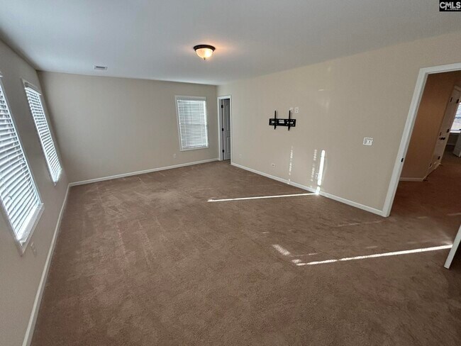 Building Photo - 383 Glen Dornoch Way