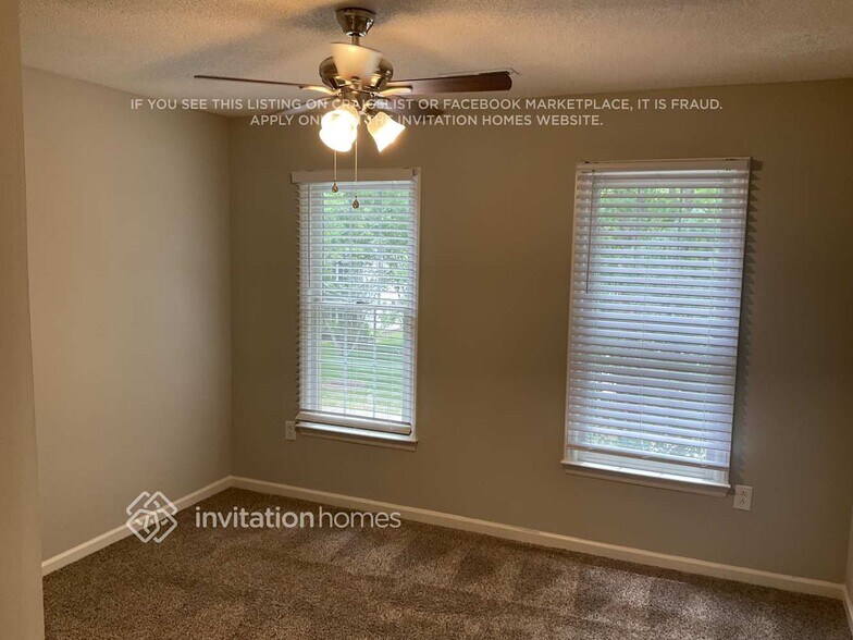 Building Photo - 6437 Dawnmist Ln