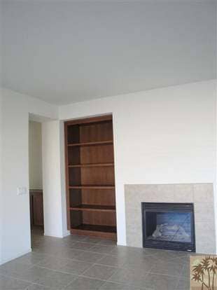 Building Photo - 41098 Dover Ct
