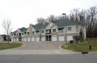 Building Photo - Raspberry Woods Townhomes