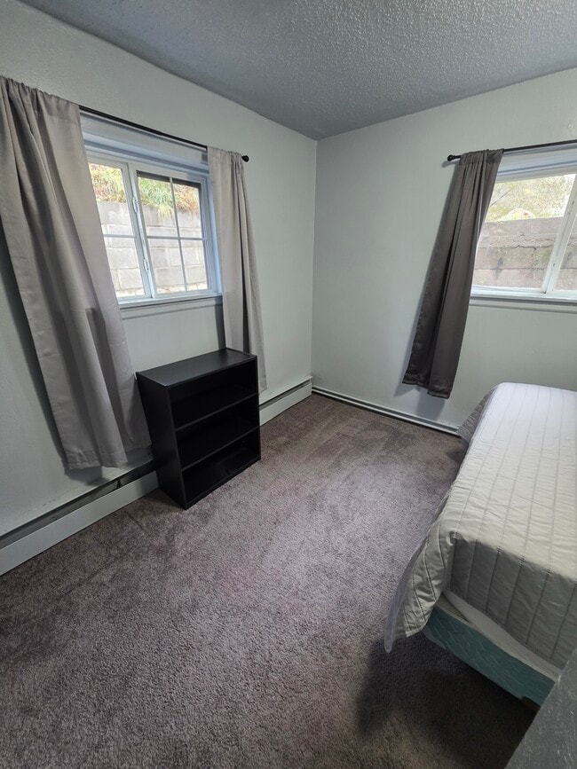 Building Photo - 505 S 10th St