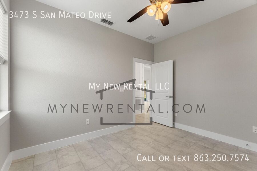 Building Photo - 3473 S San Mateo Dr