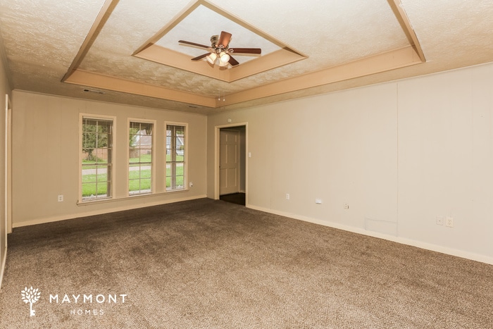 Building Photo - 5377 Brookhollow Dr