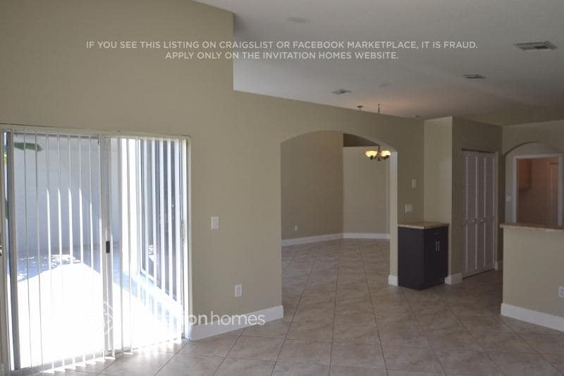 Building Photo - 2033 NW 178th Way